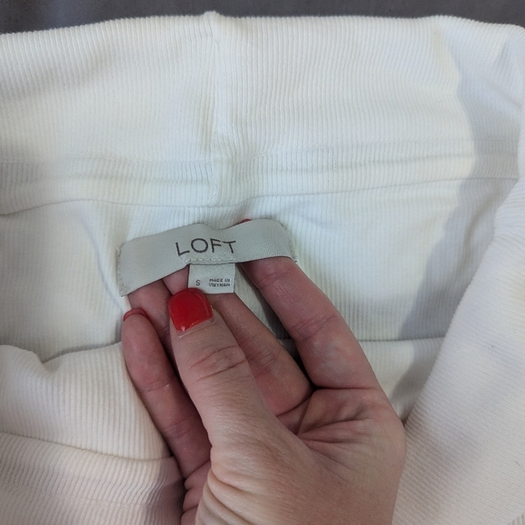 Loft white off the shoulder top - Picture 3 of 4